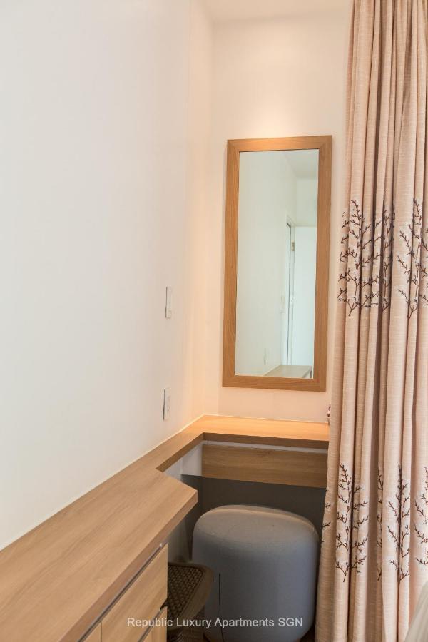 Republic Suites Хошимін Екстер'єр фото